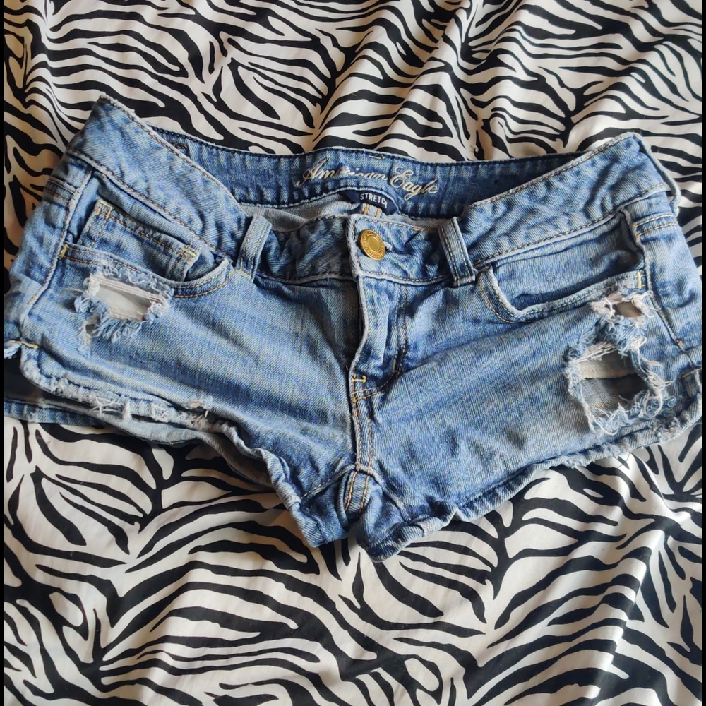 Ripped booty shorts